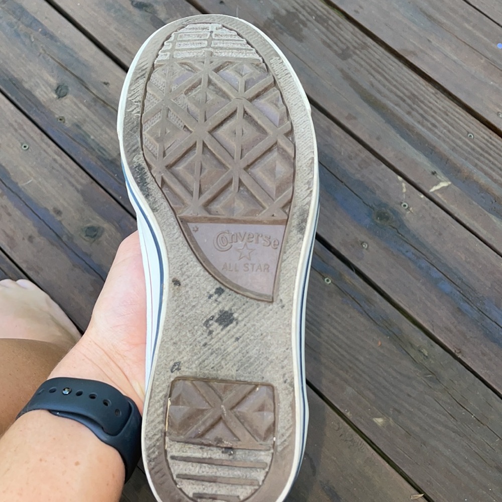 Converse - Picture 4 of 4